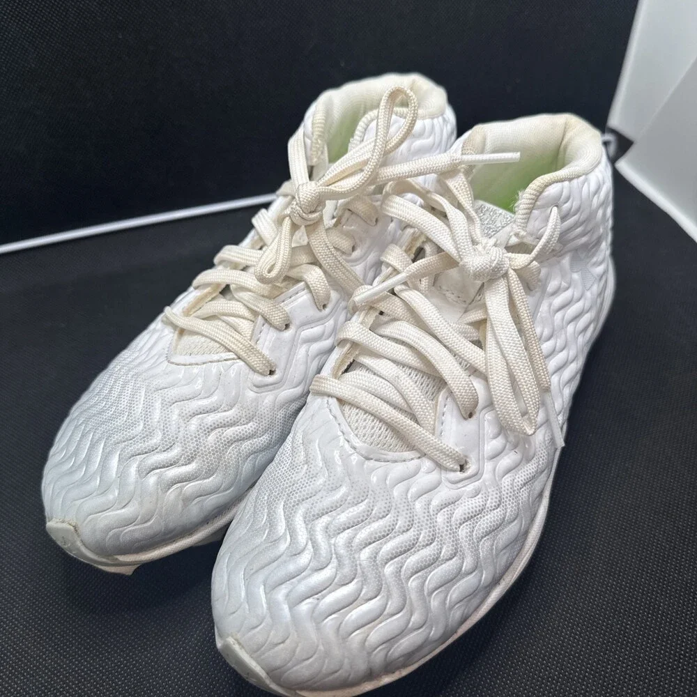 Under Armour Spotlight Hammer RM Youth 2.5 White Silver Football Cleats UZB52